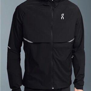 On Running Men's Performance Jacket in Black